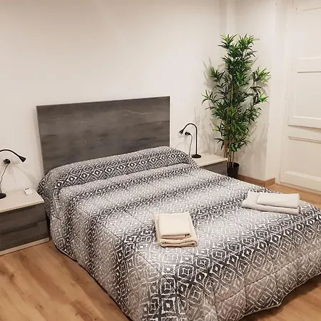 Apartment Pis Clar I Espaios *